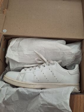adidas White Low-Top Men's Leather Sneakers
